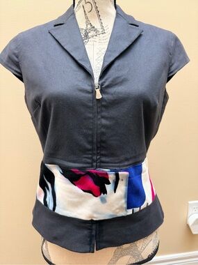 Vintage VERSACE JEANS COUTURE Grey Zip Short Sleeve Abstract Dressy Top SZ Small
